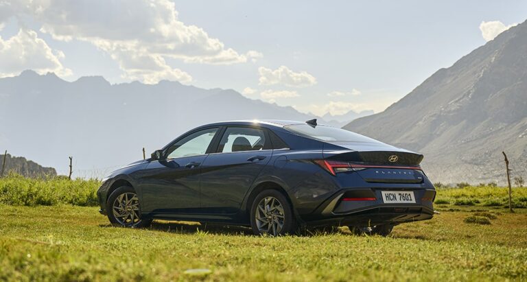 Dare to be Hybrid